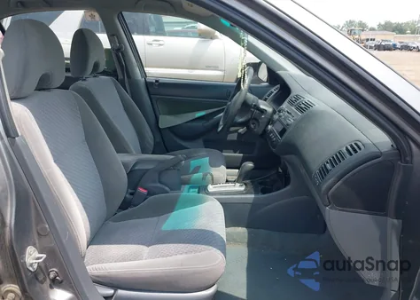 2005 Honda Civic Vp z USA, uszkodzony, nr VIN 2HGES16385H549411